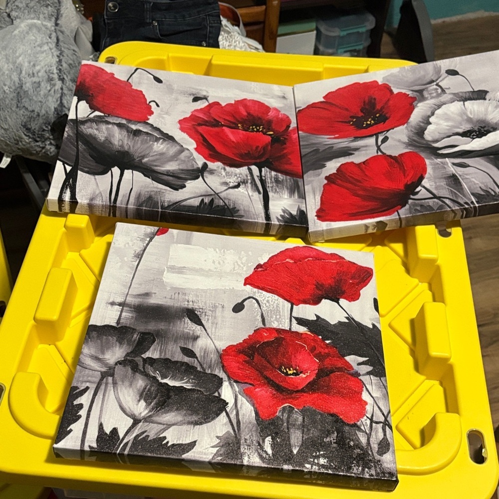 Red and Black Floral Canvas Art Set